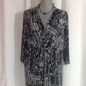 George dress. Size XXL (20)